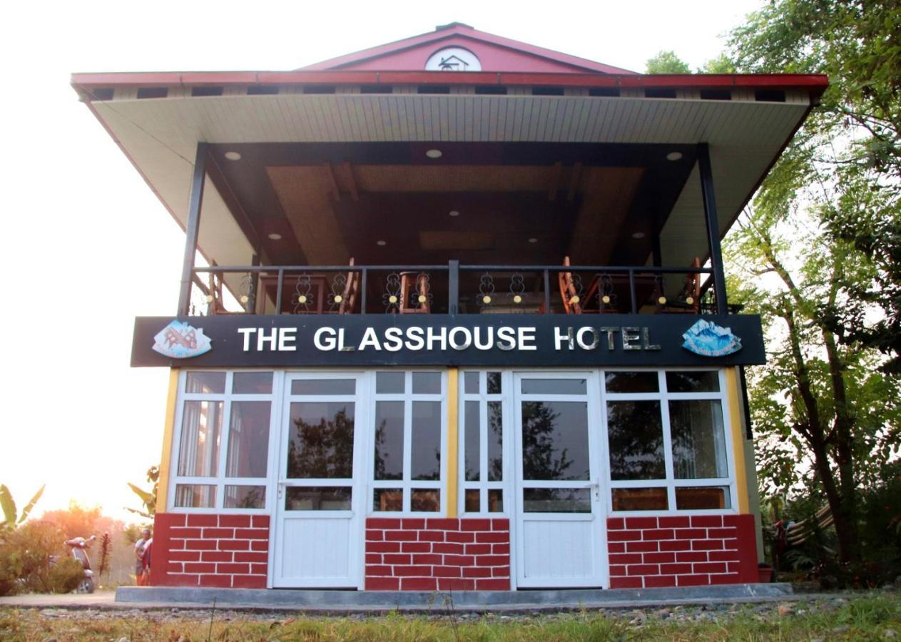 The Glasshouse Hotel Kawasoti Exterior photo